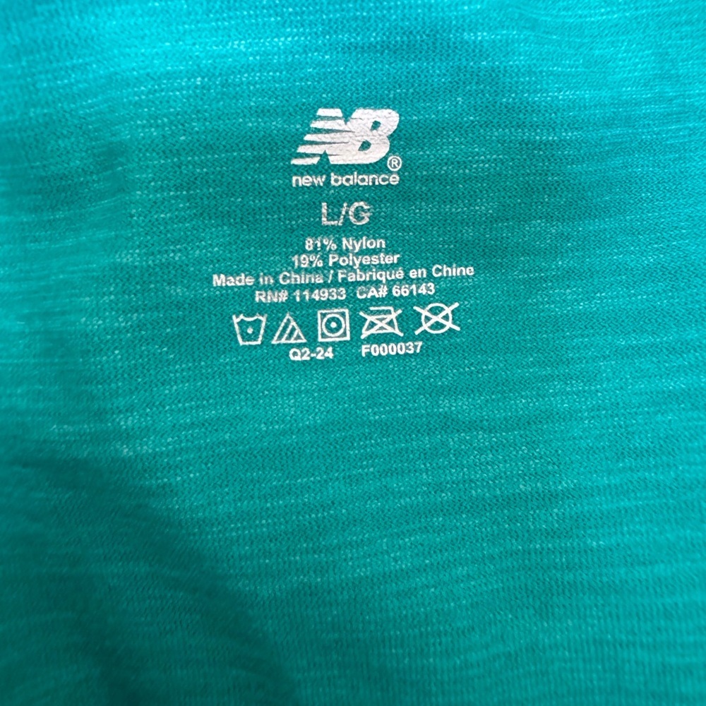 New balance workout tank top - Picture 2 of 5
